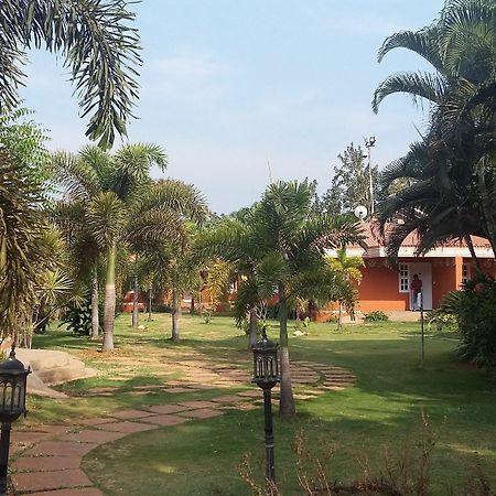 Vijayshree Resort And Heritage Village Hospet Exterior foto